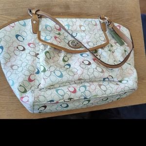 Coach Multicolor Signature Pebbled Leather Over the Shoulder Bag - Like New